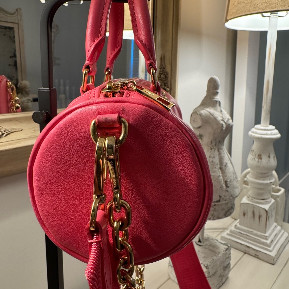 Louis Vuitton Bubblegram Papillon BB in Dragon Fruit - Picture 6 of 16